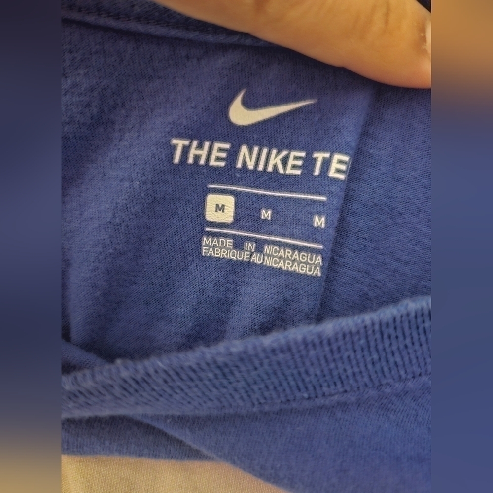 Nike sunset purple short sleeve t-shirt - Picture 2 of 3